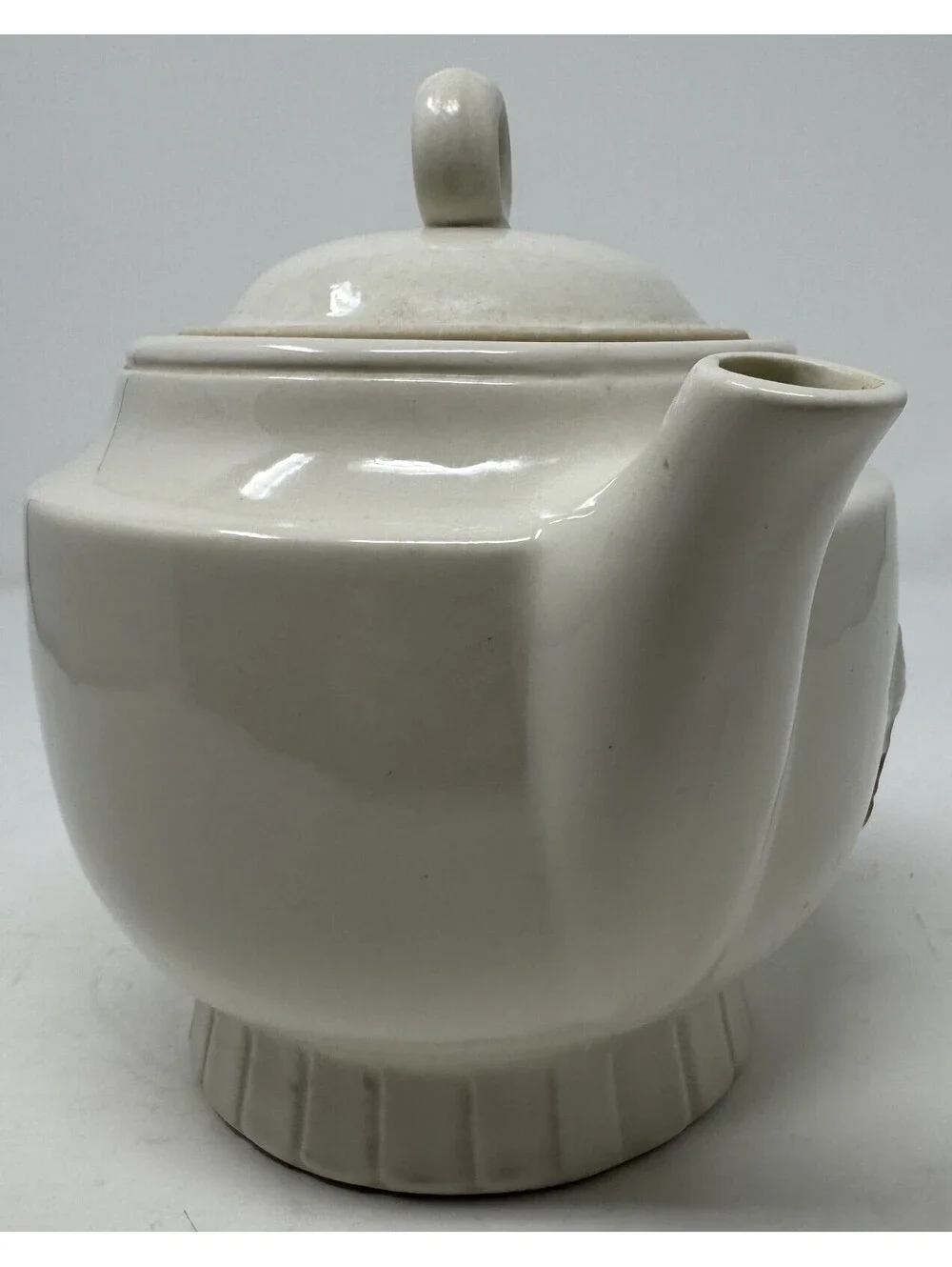 Vintage 1930's Porcelier Teapot Tea Pot Hearth Home Scene USA Vitreous China